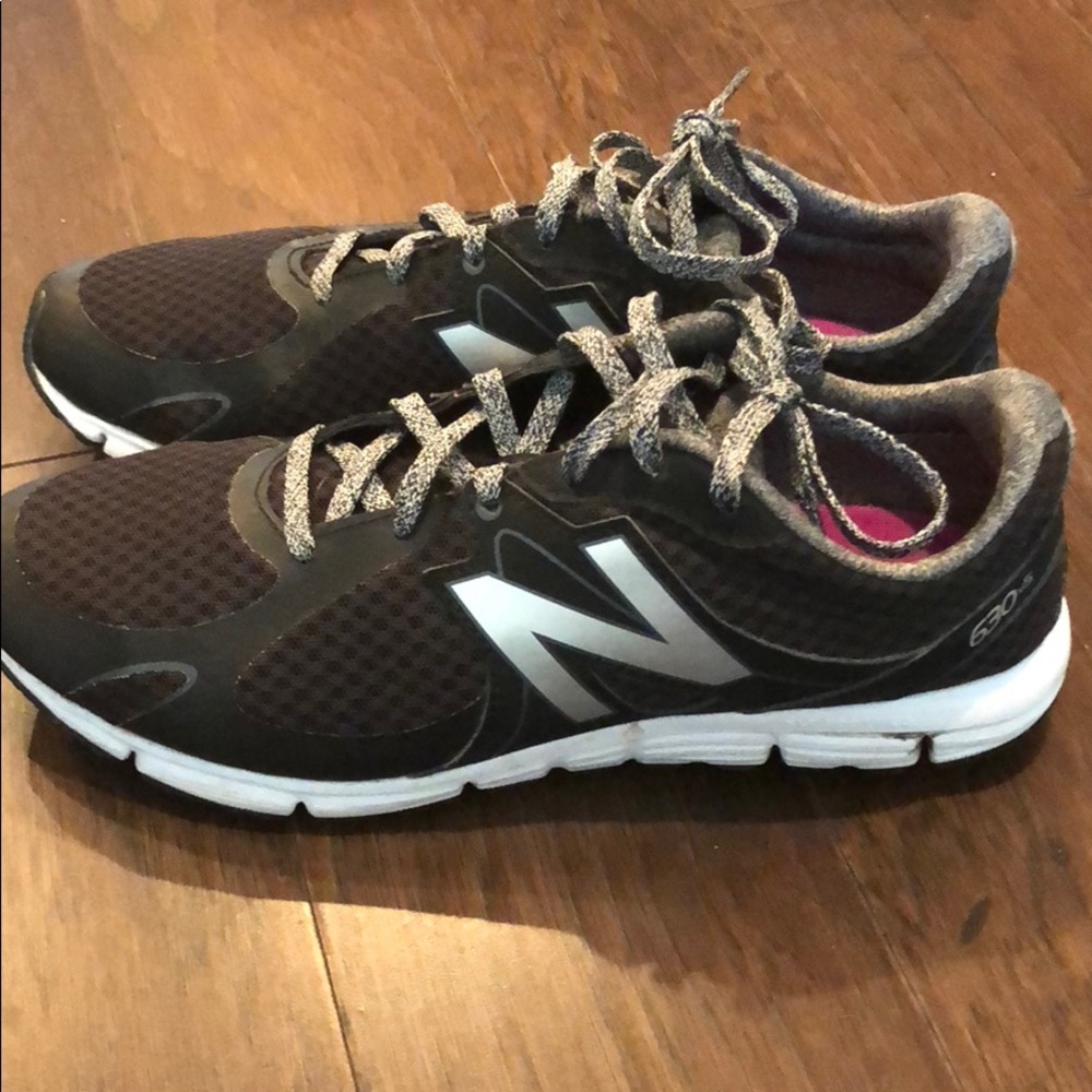 New Balance gym shoes